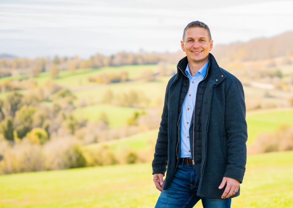 Andreas Kapelle Portrait Outdoor 2